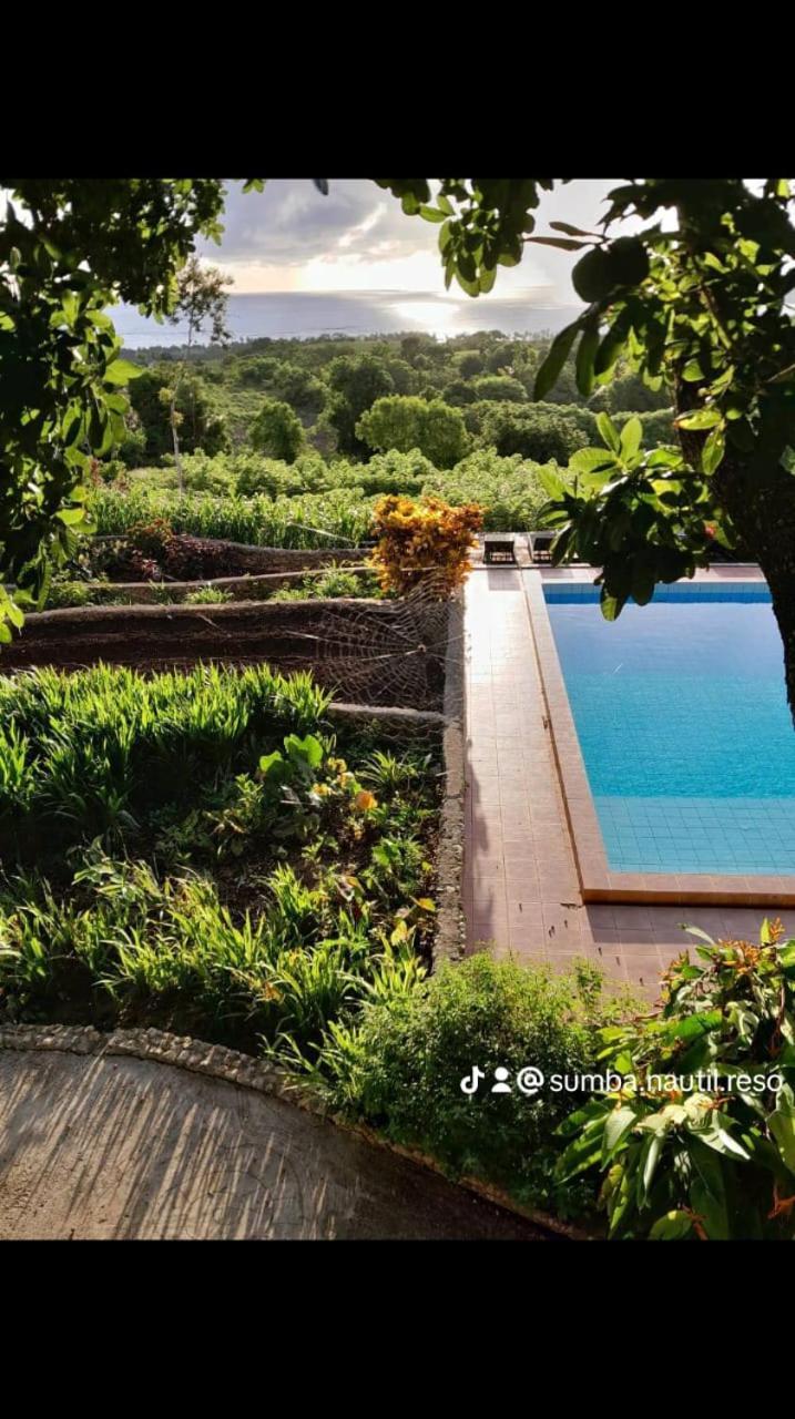 Sumba Nautil Resort Deke Bagian luar foto