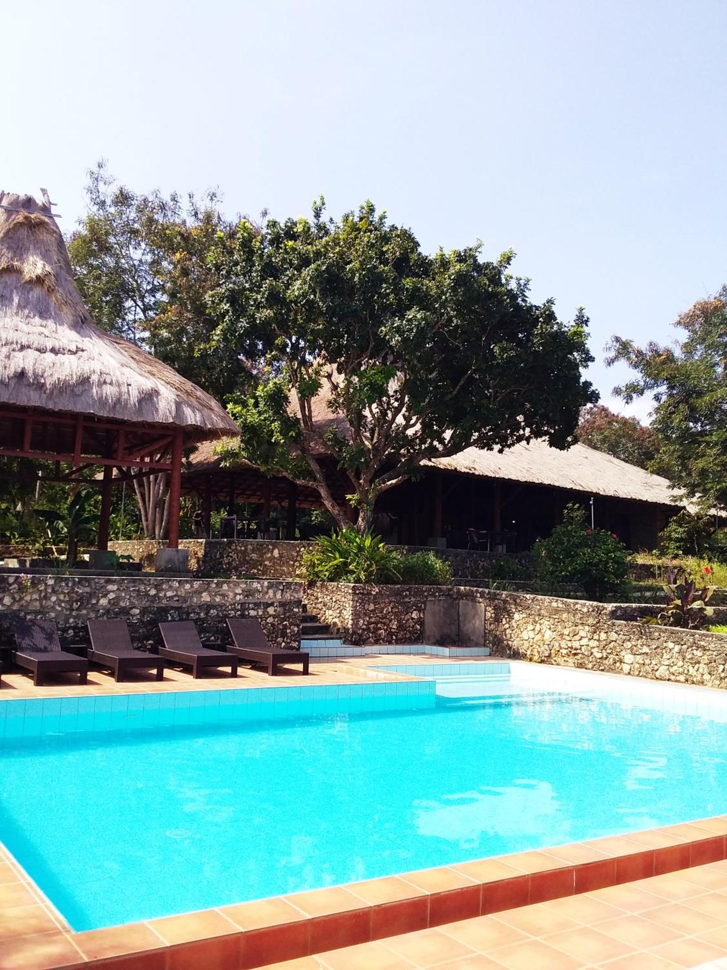 Sumba Nautil Resort Deke Bagian luar foto