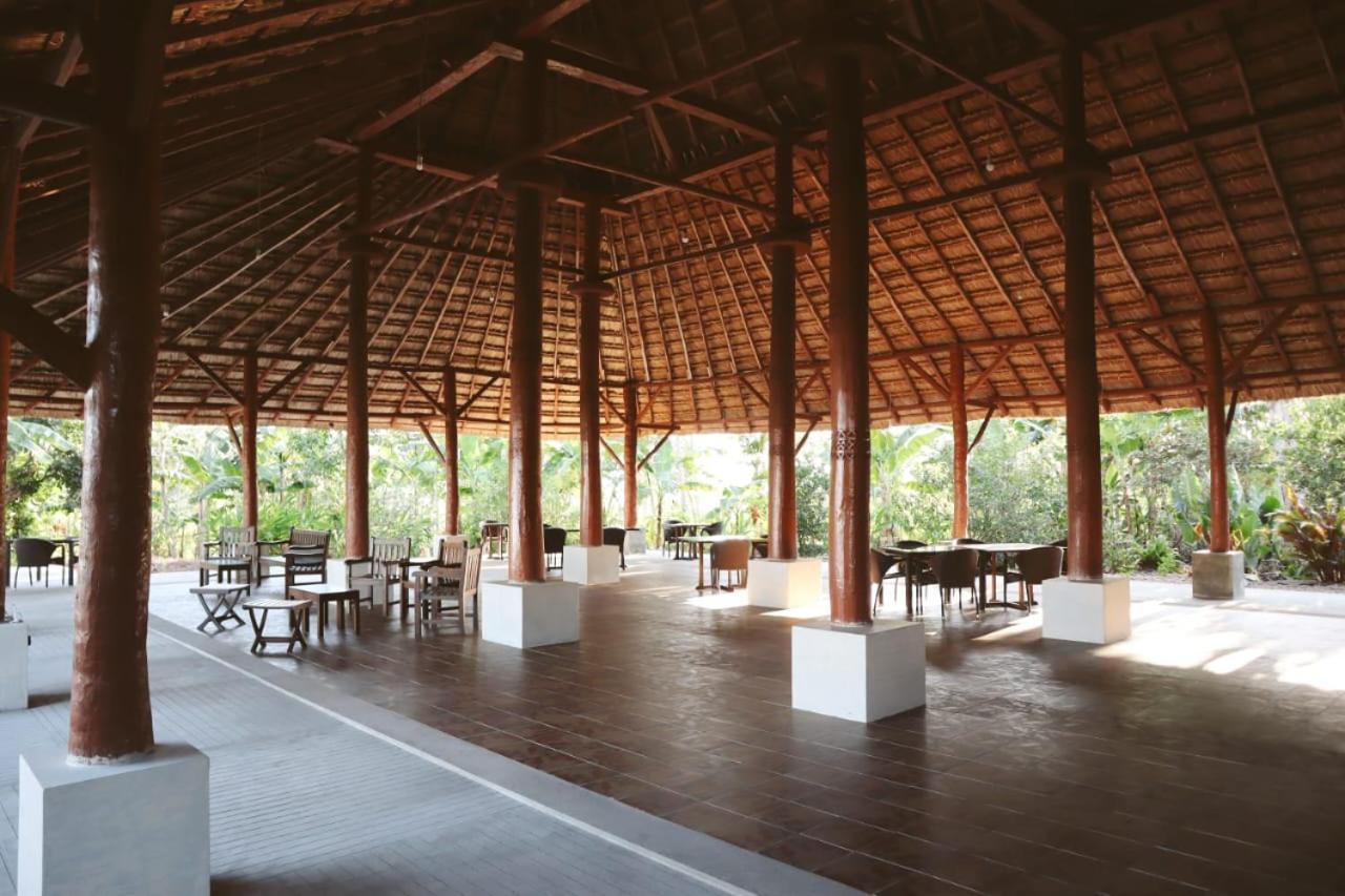 Sumba Nautil Resort Deke Bagian luar foto